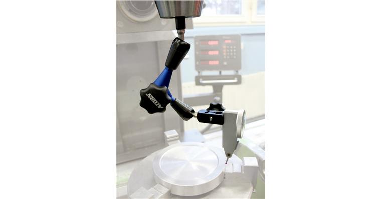 1034011101 Měřicí 3D kloubový stojan s válcovým úchytným čepem ATORN, průměr 10 mm