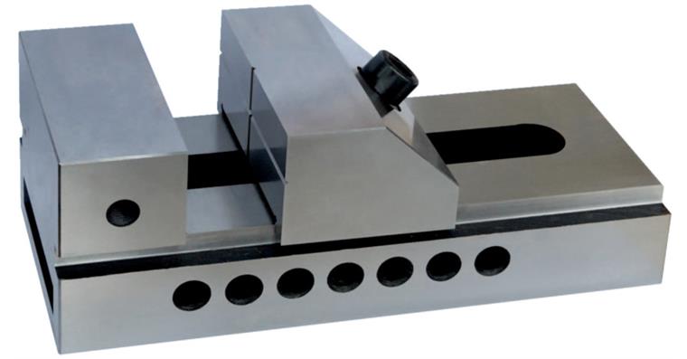 1027617102 Přesná svěrka pro NC stroje, rovnoběžnost 0,005/100 mm, upín. šíř. 100 mm