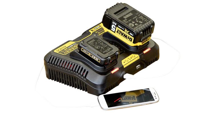 1090246202 Nabíječka akumulátorů DCB 102 pro XR Li-Ion 10,8–18,0 V