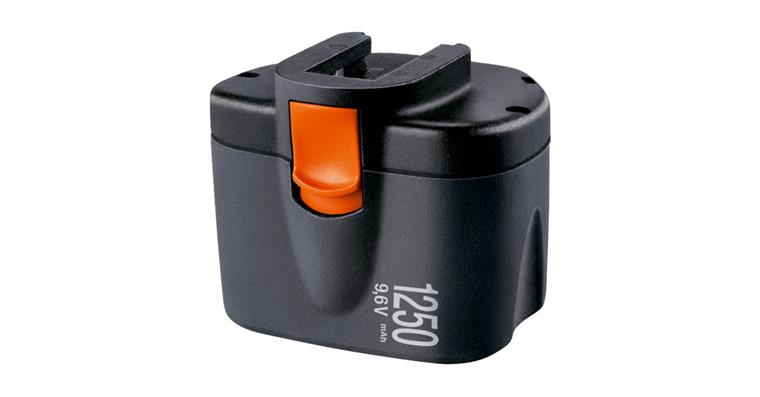 1090820100 Náhradní akumulátor NiCd 9,6 V / 2,0 Ah
