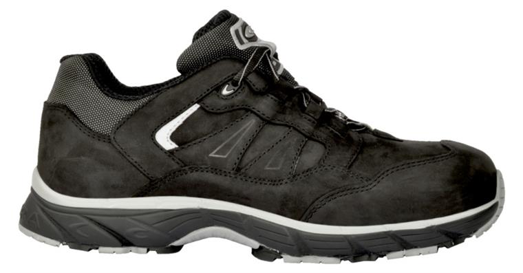 1093003043 Bezpečnostní polobotka New Ghost Black S3 vel. 42