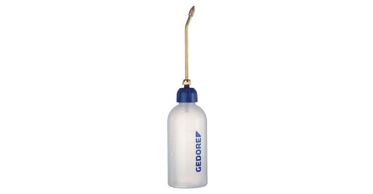 1001103286 plastic oil can 250 ml 6390010