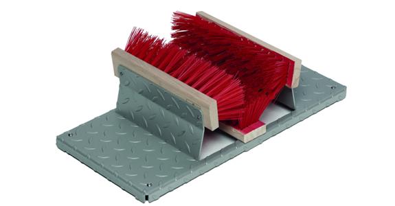 Shoe cleaner with three brushes steel checker plate hdg 455x355x170 mm