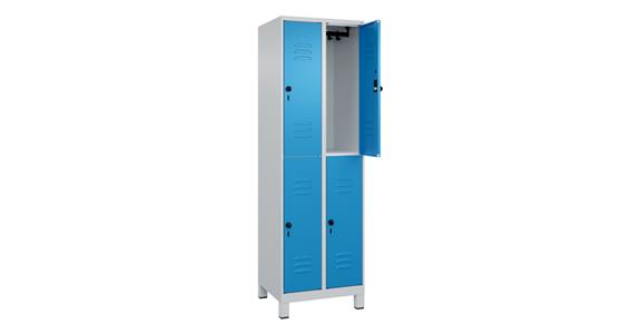 Doppelstock-Spind Classic PLUS, Füße, 4 Fächer, 1950x600x500mm RAL 7035/5012