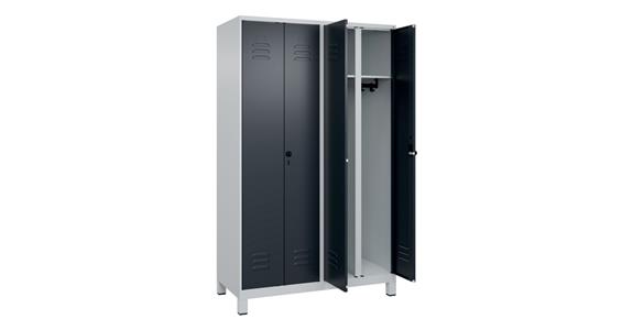 Schwarz-Weiß-Spind Classic PLUS, Füße, für 2 Personen, 1950x1200x500mm 7035/7016