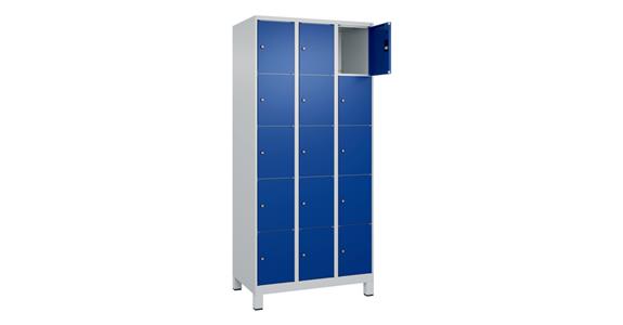 Schließfachschrank Classic PLUS, Füße, 15 Fächer, 1950x900x500mm RAL 7035/5010