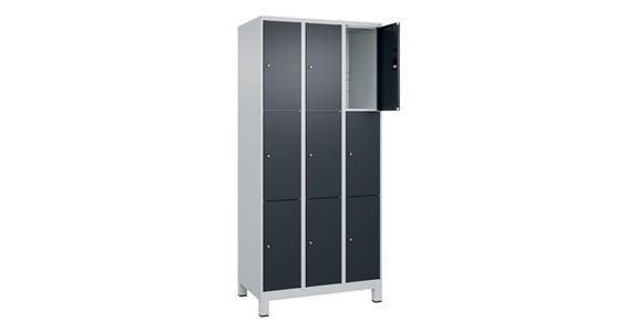 Schließfachschrank Classic PLUS, Füße, 9 Fächer, 1950x900x500mm RAL 7035/7016